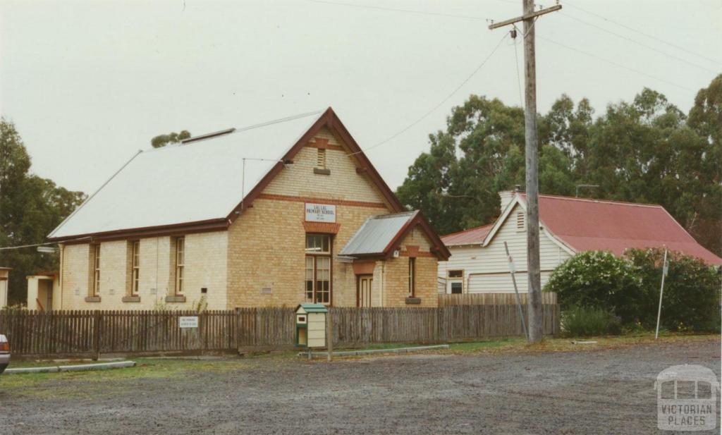 Lal Lal school, 2002