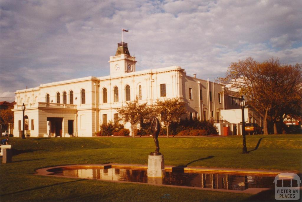 Brighton Council offices, 2003