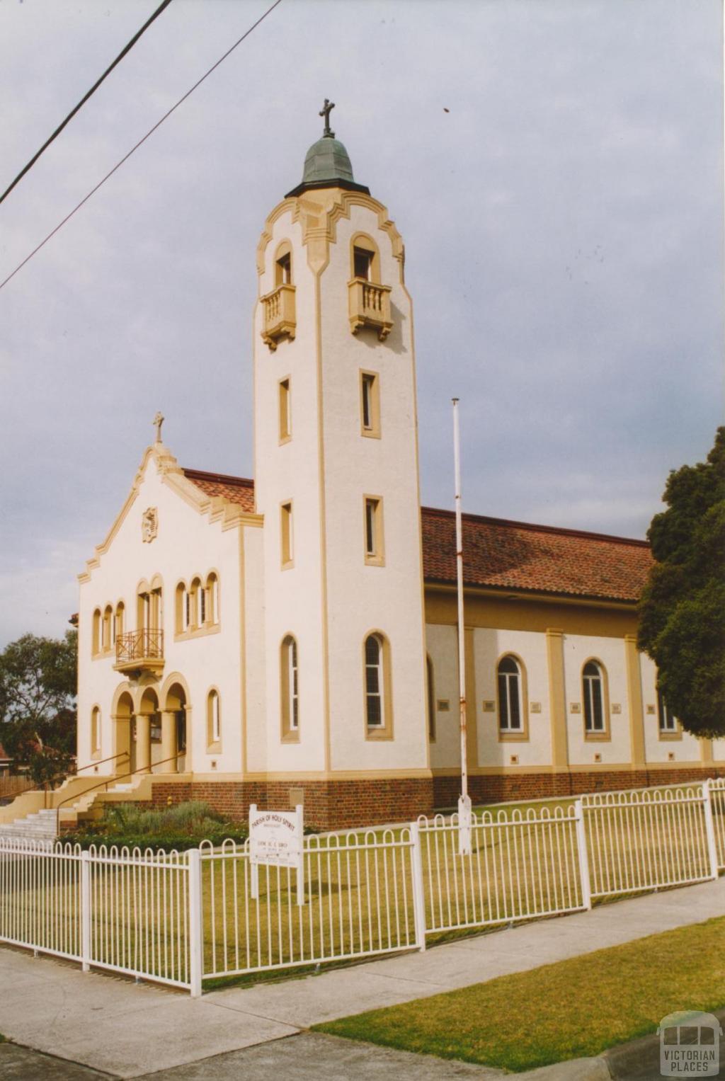 Holy Spirit Church, Bostock Avenue, Manifold Heights, 2004