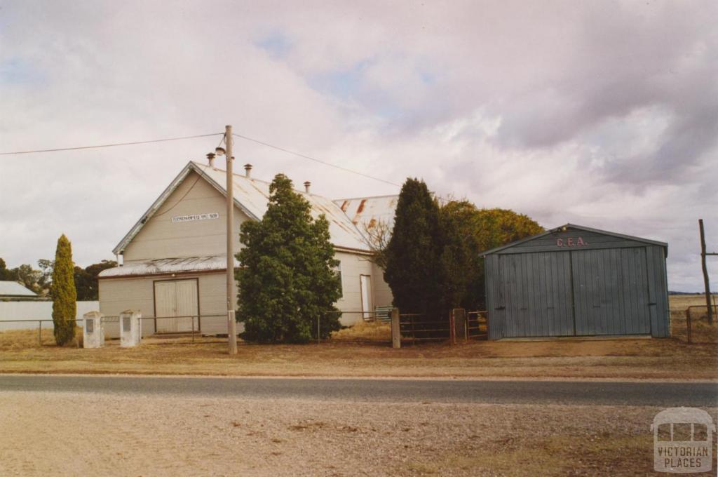 Buckrabanyule Hall and CFA, 2005