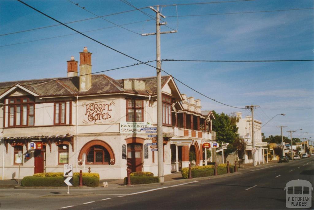 Koroit Hotel, 2006