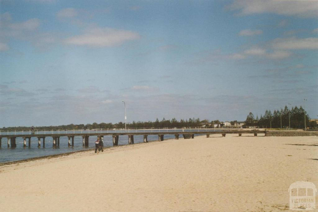 Altona pier, 2006