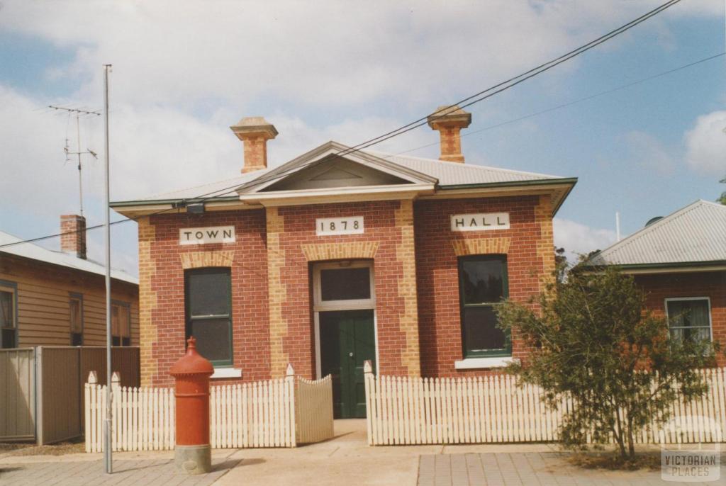 Raywood town hall, 2007