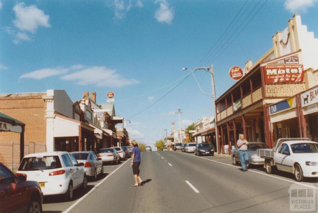 Main Street, Rutherglen, 2010