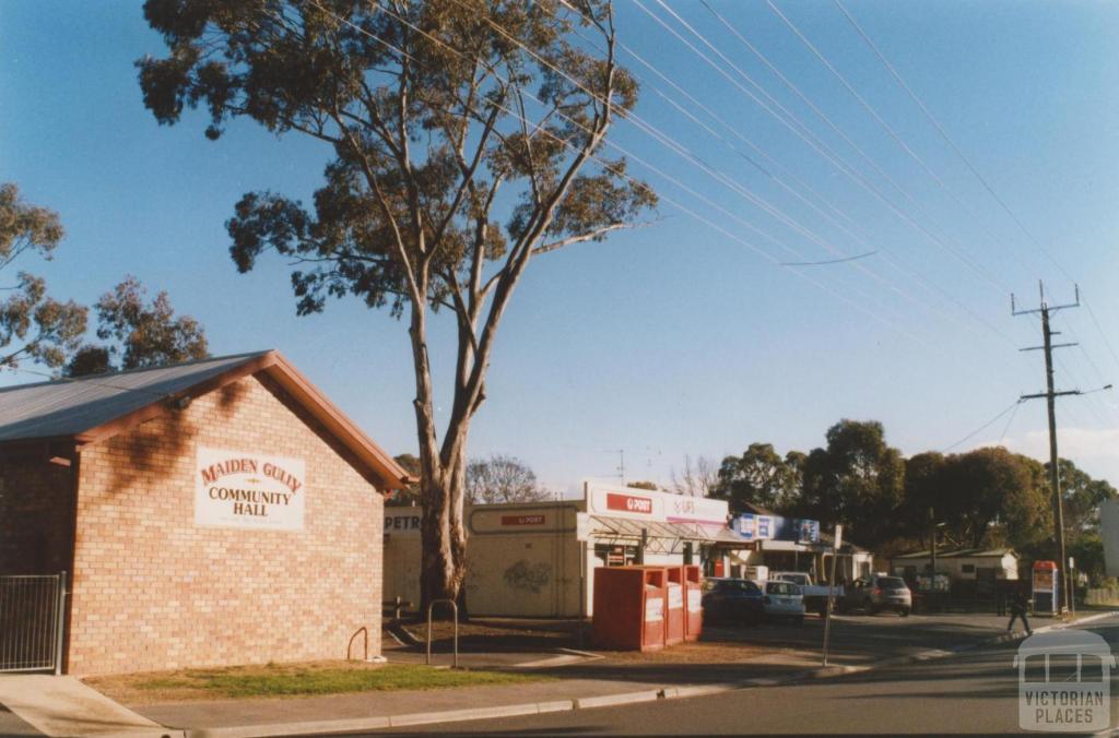 Maiden Gully hall and store, 2010