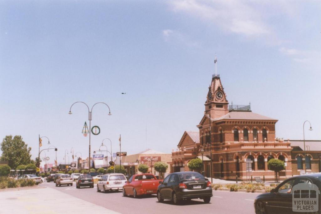 Main Street, Traralgon, 2010