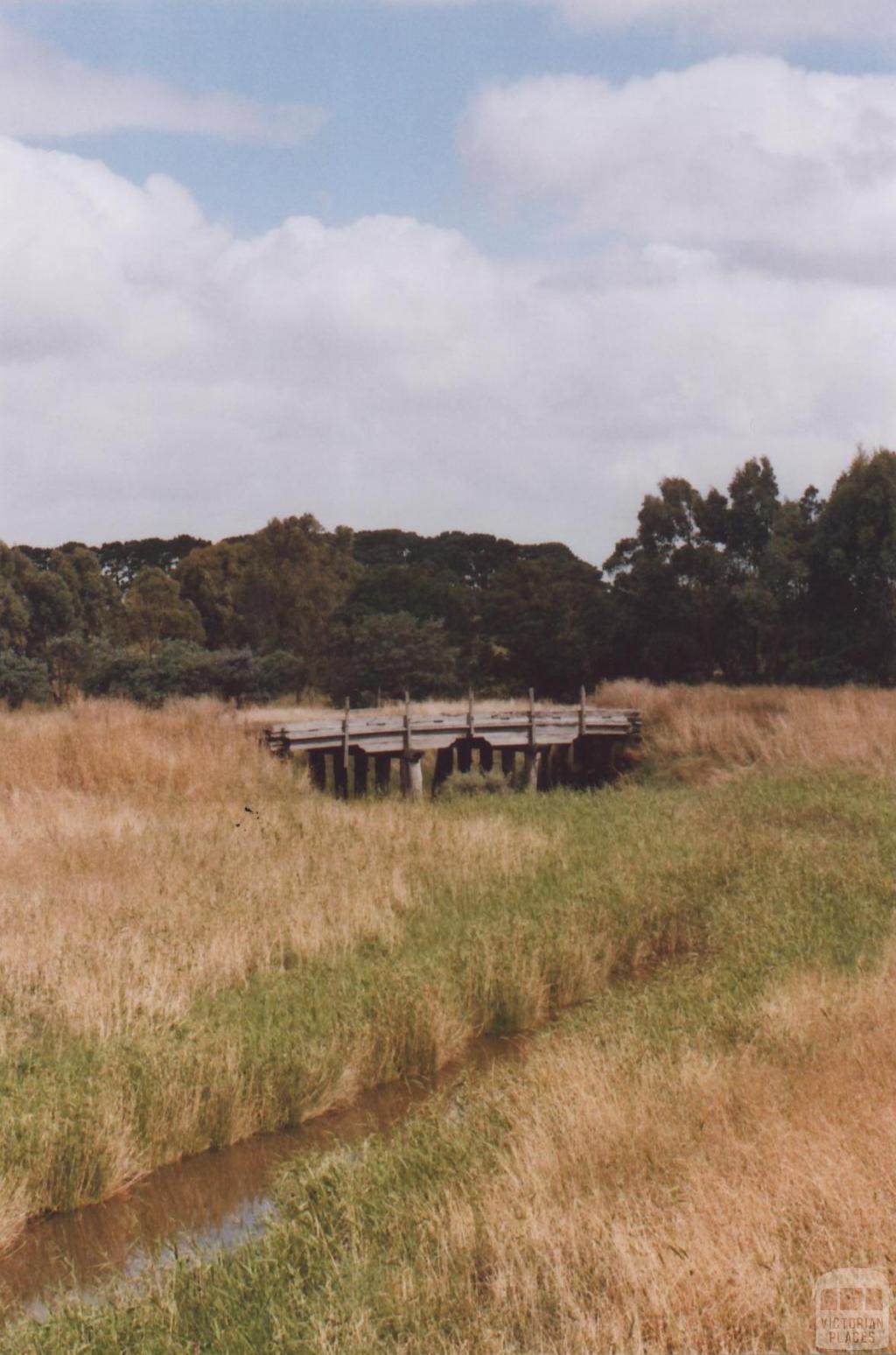 Burchetts Creek Bridge, Caramut, 2011