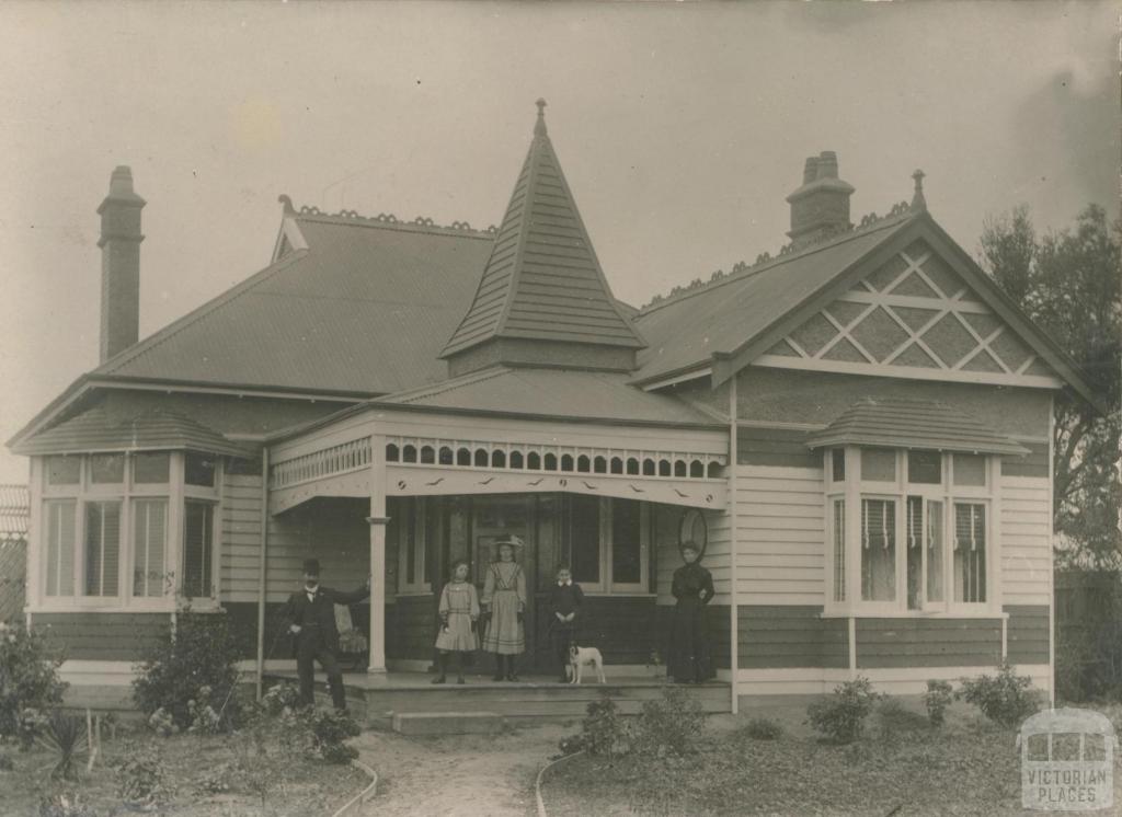 Harlesston, Fulham Road, Alphington