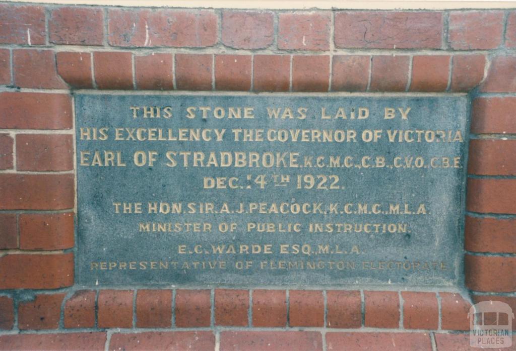 Flemington School (1922) plaque, 1987