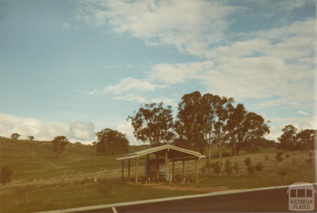 Hume Highway, Seymour, 1980