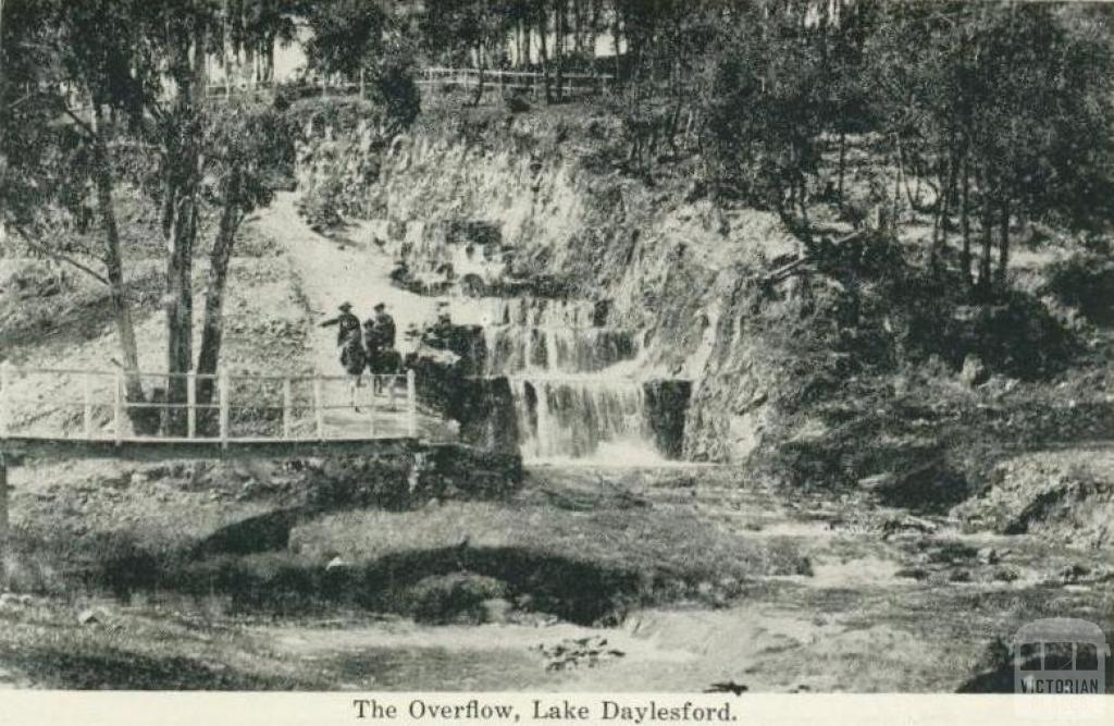 The overflow, Lake Daylesford