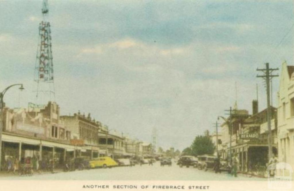 Another section of Firebrace Street, Horsham, 1951