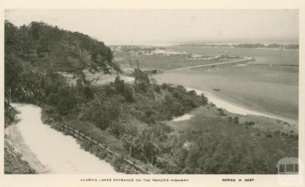 Nearing Lakes Entrance on the Princes Highway