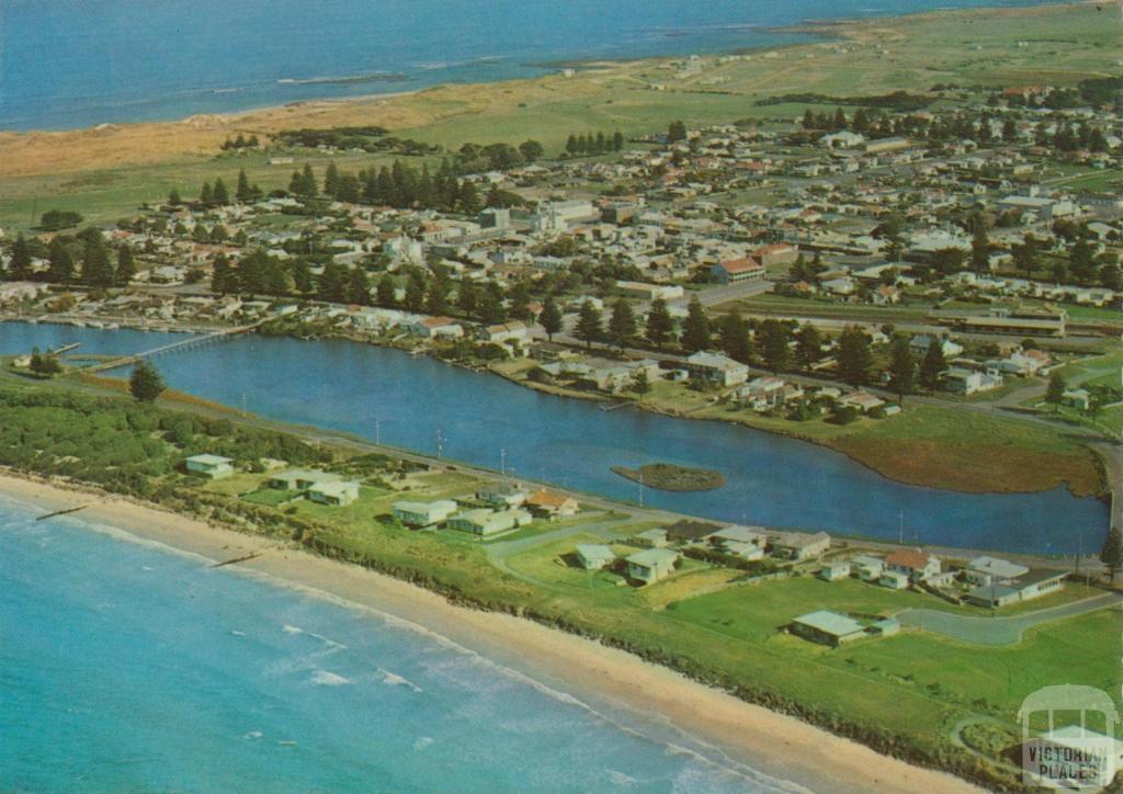 East Beach and Moyne River, Port Fairy
