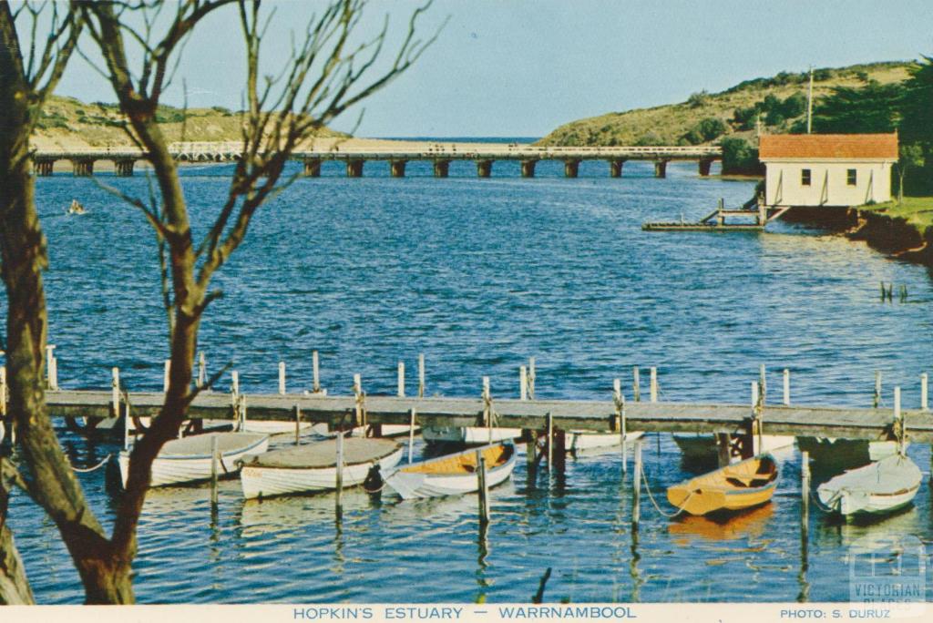 The Hopkins Estuary, Warrnambool