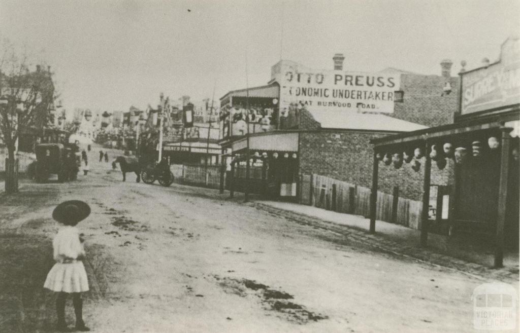 Union Road, looking South, Surrey Hills, 1909