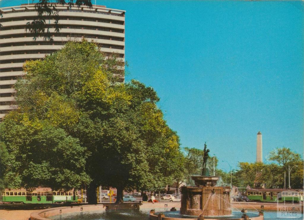 Macpherson Robertson Fountain, Melbourne