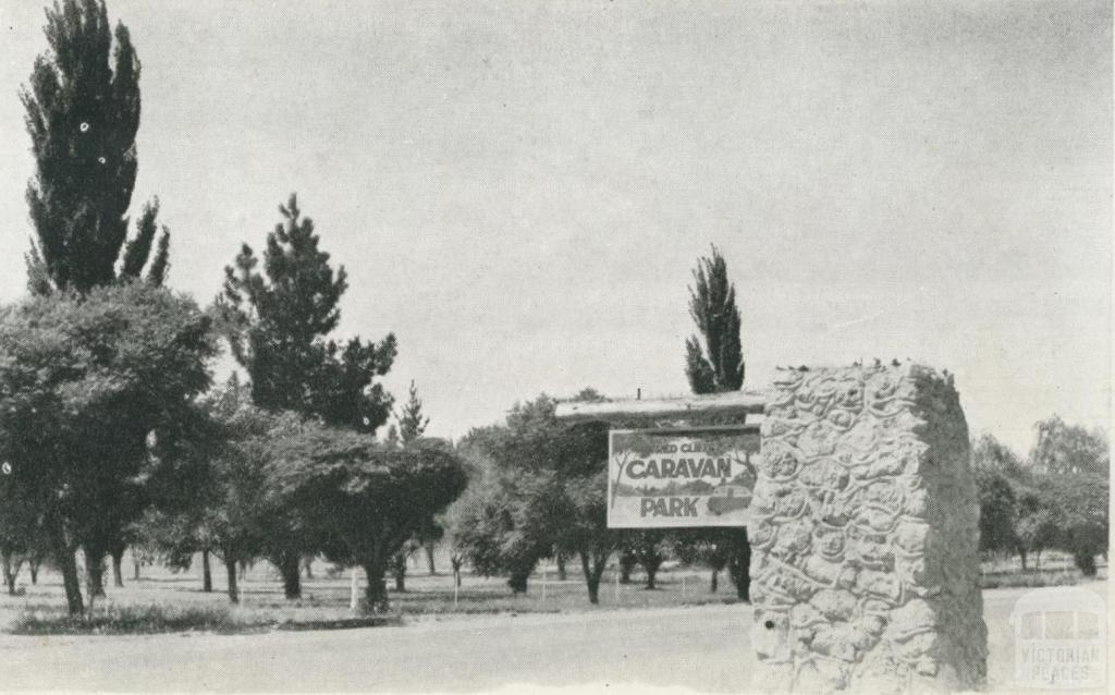 Caravan Park, Red Cliffs