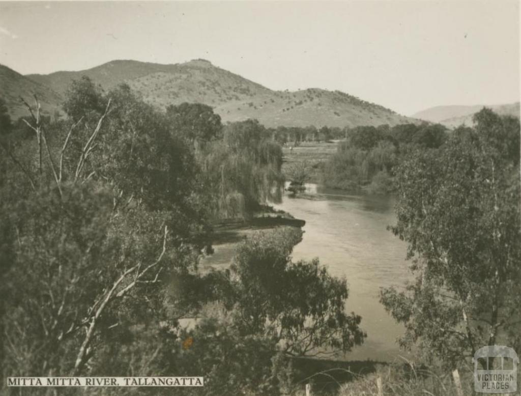 Mitta Mitta River, Tallangatta