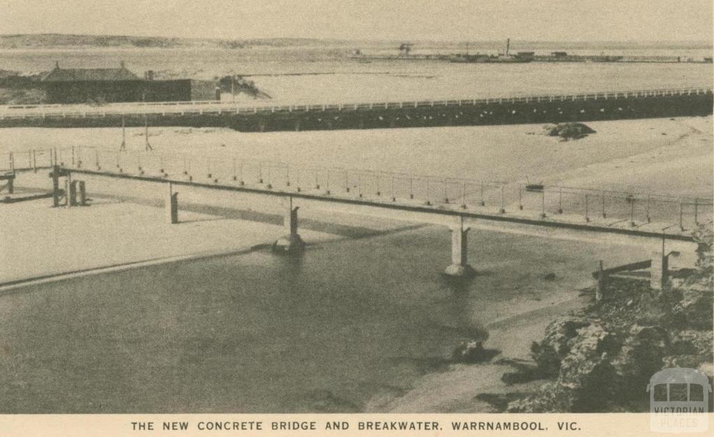 The new concrete bridge and breakwater, Warrnambool, 1945